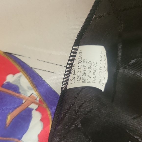 New World Trading Co. Hot Air Balloon Scarf Large - Picture 8 of 10